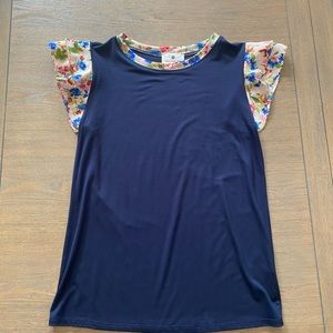 Ruffle sleeves T-shirt